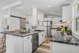 803 Spencer Street - Photo 5