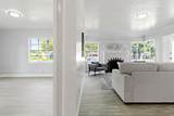 413 Santa Barbara Avenue - Photo 21
