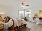 715 Bennett Avenue - Photo 18
