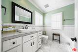 950 Longwood Avenue - Photo 15