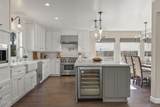 490 Deerhurst Avenue - Photo 15
