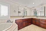 5640 Waverly Ave - Photo 10