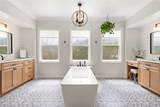 11 Markham Lane - Photo 36