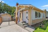 1675 El Molino Avenue - Photo 2