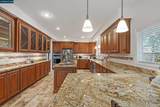 1340 Breakwater Way - Photo 8