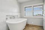2718 Via Victoria - Photo 32