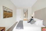 1370 Kelton Avenue - Photo 20