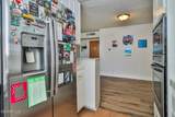 5429 Newcastle Avenue - Photo 12