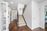 233 Elaine Way - Photo 8
