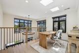 546 Oxford Avenue - Photo 31