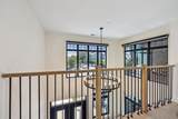 546 Oxford Avenue - Photo 32