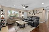 10113 Hemlock Street - Photo 4
