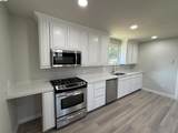 2809 Avalon Dr - Photo 19