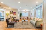 1435 Elizabeth Street - Photo 3