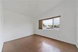938 Evanwood Avenue - Photo 15