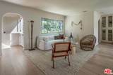 2453 Oak Street - Photo 2