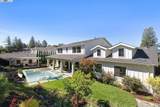 2621 Royal Oaks Dr - Photo 49