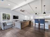 2758 Sleepy Hollow Ave - Photo 4