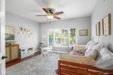 1597 Parkview Dr - Photo 30