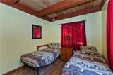 320 Aeroplane Boulevard - Photo 20
