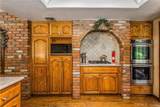 639 Valley View Drive - Photo 15