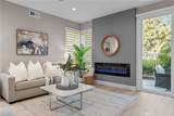 32 Mayfair - Photo 12