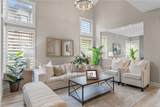 32 Mayfair - Photo 6