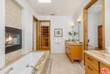4099 Mandeville Canyon Rd - Photo 30