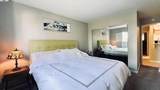 466 Crescent Street - Photo 13