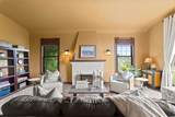 1564 Molitor Road - Photo 12