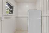 202 Hollister Avenue - Photo 32
