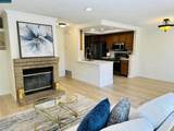613 Devonwood - Photo 11