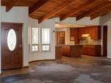 546 Diana Place - Photo 11
