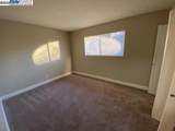 2209 Peppertree Way - Photo 10