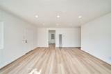 1103 Hobart Boulevard - Photo 26