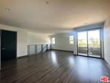 552 Hobart Boulevard - Photo 4