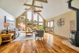 411 Hecker Pass Road - Photo 3