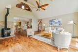 411 Hecker Pass Road - Photo 5