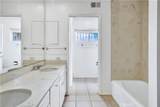 211 Peacock Lane - Photo 17