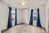 2718 El Noble Avenue - Photo 15