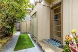 2813 Orville Avenue - Photo 35