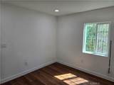 452 Laconia Boulevard - Photo 19
