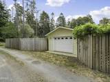 10392 Hills Road - Photo 33