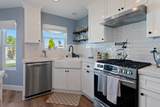 911 Saint Ann Drive - Photo 9