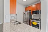 620 Gramercy Place - Photo 8