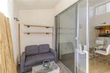 5325 Newcastle Avenue - Photo 20