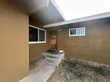 5863 Roswell St - Photo 4