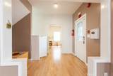 757 Pier Avenue - Photo 17