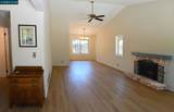 555 Willow Ct - Photo 12