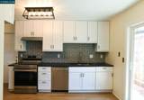 555 Willow Ct - Photo 17